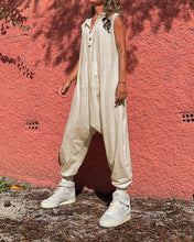 Φόρτωση εικόνας στο εργαλείο προβολής Συλλογής, Μονόχρωμη casual αμάνικη φόρμα με κουκούλα
