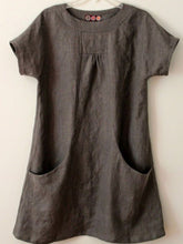 Φόρτωση εικόνας στο εργαλείο προβολής Συλλογής, Γυναικεία πουκάμισα και τοπ βαμβακερά με κοντά μανίκια, τσέπες
